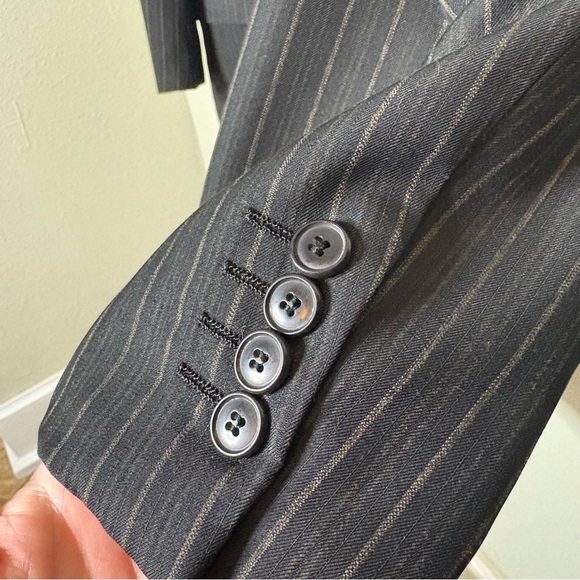 Giorgio Ferraro Classic Black Pinstripe Men's Blazer Size 44R - Picture 3 of 7